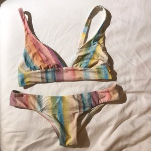 Billabong cheeky bikini